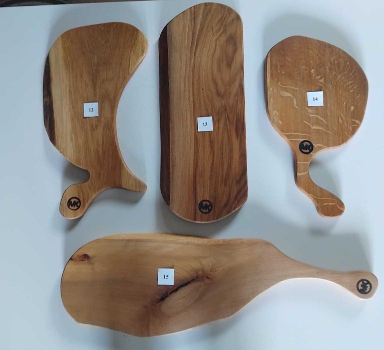 Dębowe deski do krojenia