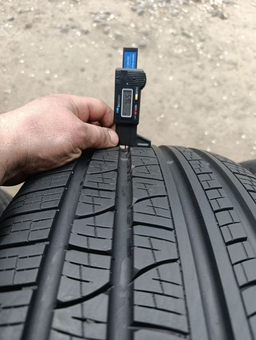 255/50/19 Pirelli scorpion run flat