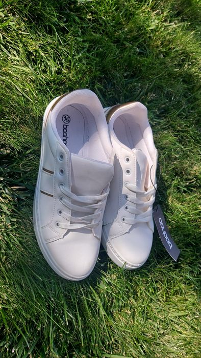 Кеди Boohoo, нові. Розмір 37, але маломірять, по факту-35,5-36,5, замі