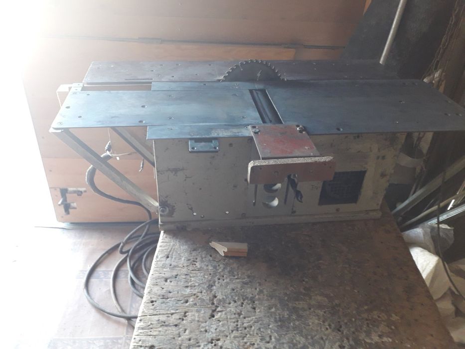 Деревообрабатывающий станок 380v