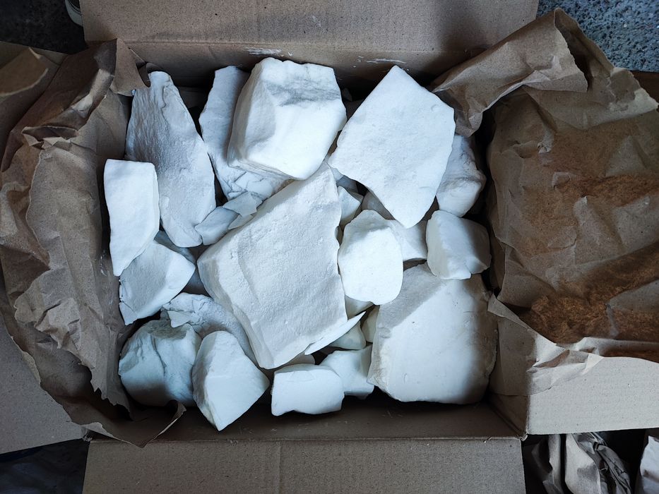 Сухий спирт кусковий, уротропін