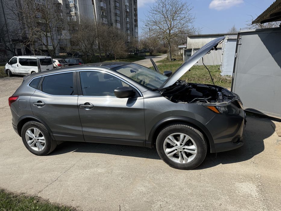 Nissan Roguer  sport  2018.