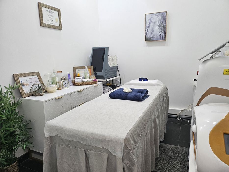 Aluga-se gabinete em clinica de estetica na alameda 2as e fins de semanas