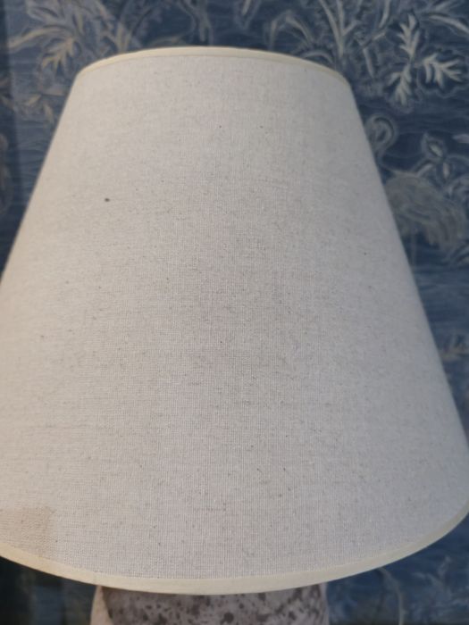 Lampa stołowa duża