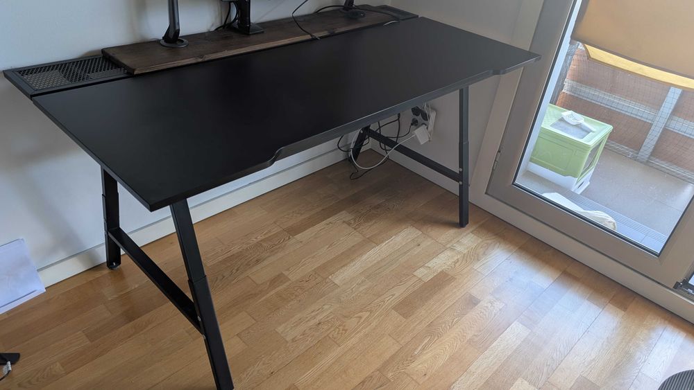 Secretária e cadeira p/gaming