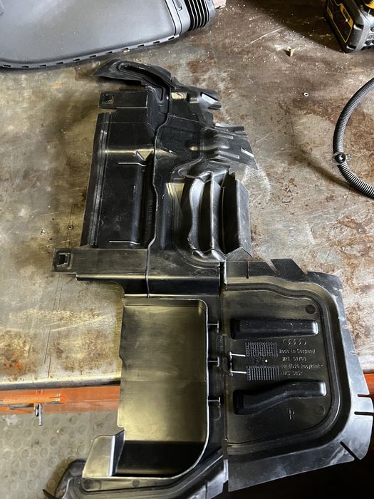 Kierownica powietrza audi a6 c7