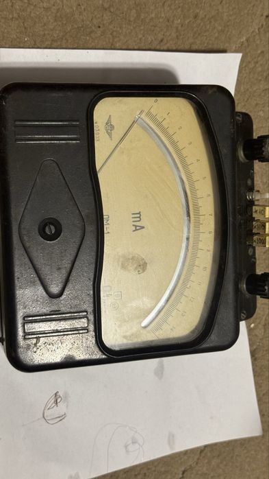 Продам милиамперметр ЛМ-1 и микроамперметр M109