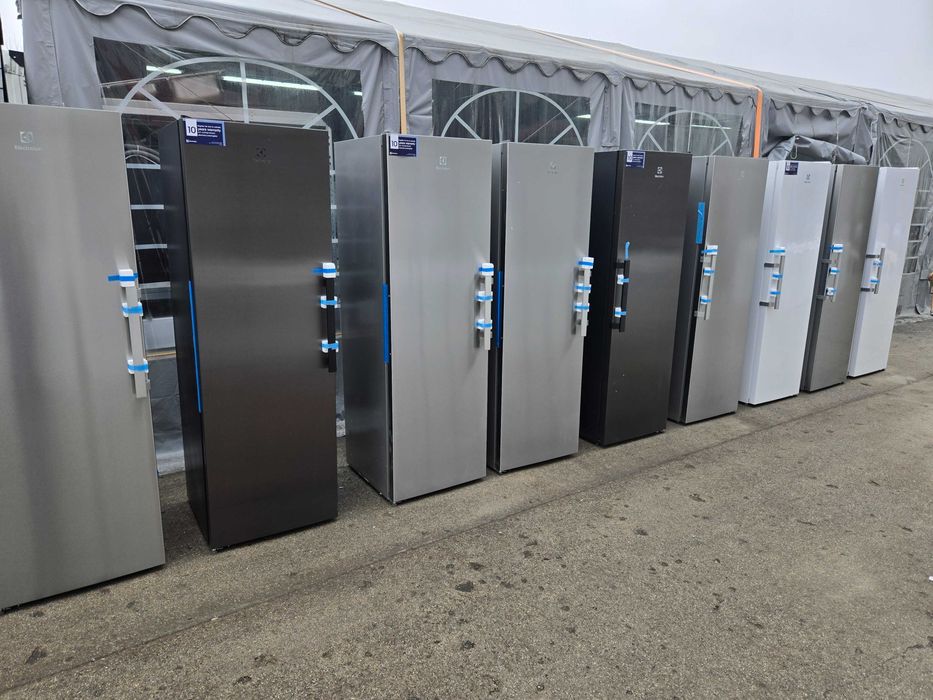 OUTLET Wspólna 6 Janki Chłodziarka Electrolux 186cm