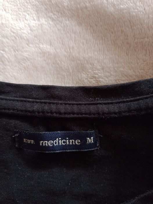 Koszulka , t- shirt damskie " medicine "