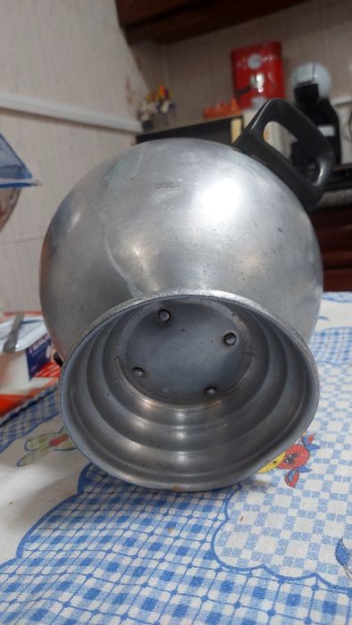 Terrina Antiga de Sopa