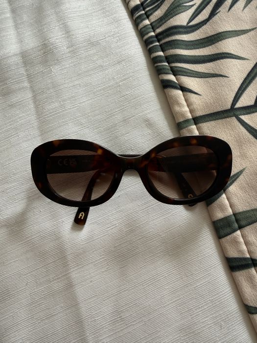 Okulary przeciwsłoneczne nowe Furla