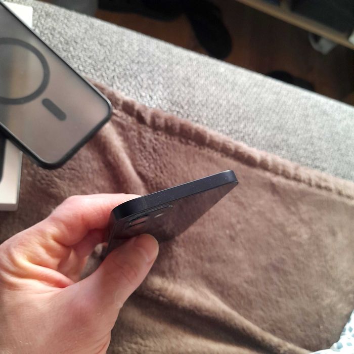 Iphone 12 64gb 6 cali super stan 86% kondycji 100% sprawny