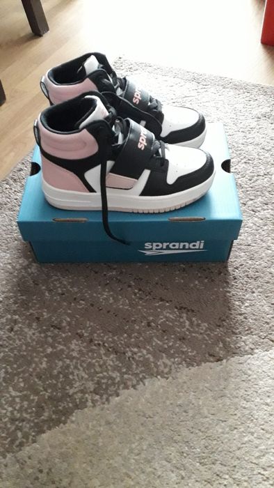 Buty dziewczęce Sprandi 32