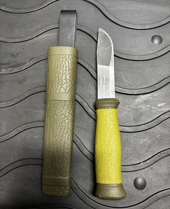 Nóż Mora 2000 ( finka)