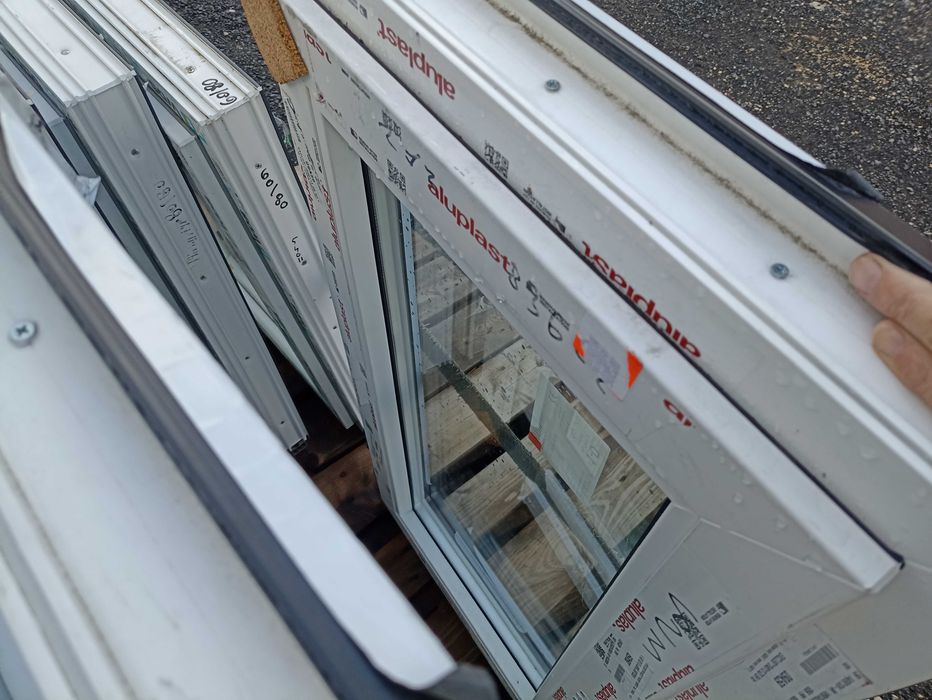 Okno pcv 56/101 czarne