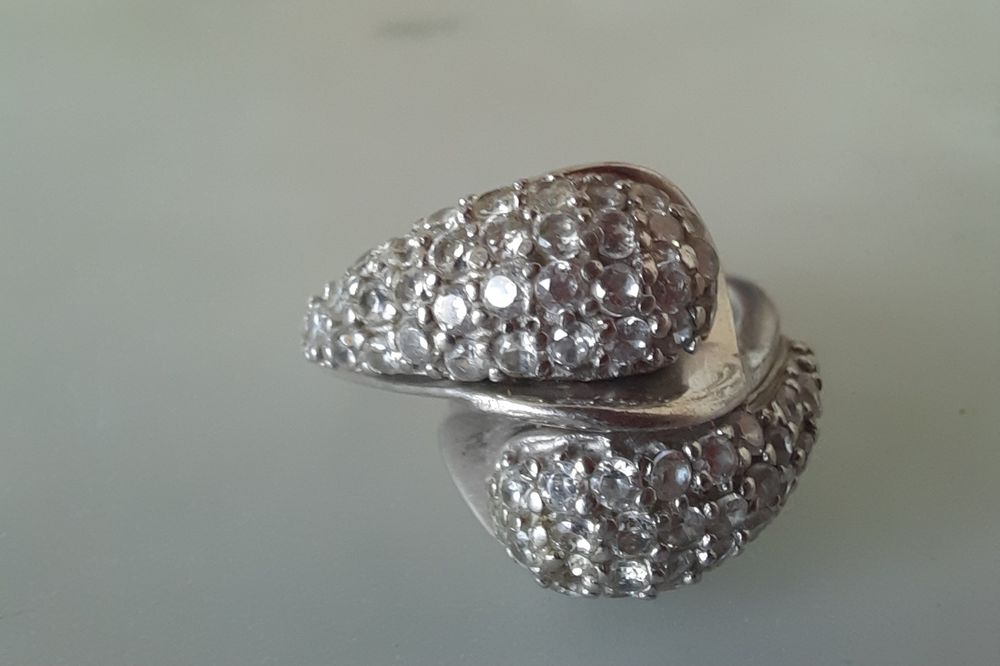 Каблучка, срібло. 18 розмір. Цирконій