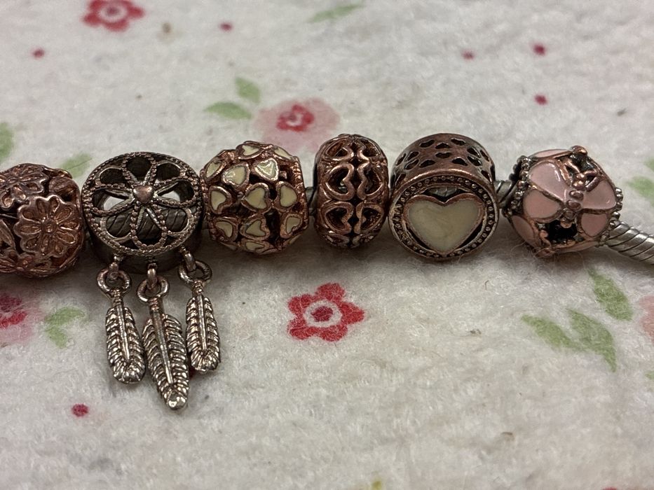 Charms zestaw 10 sztuk w cenie 1 sztuki