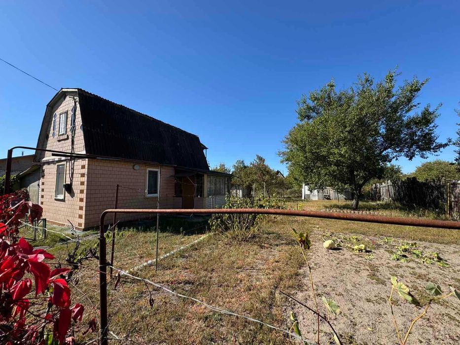 Продам дачу в с.Благодатне поруч з лісом та виходом до річки