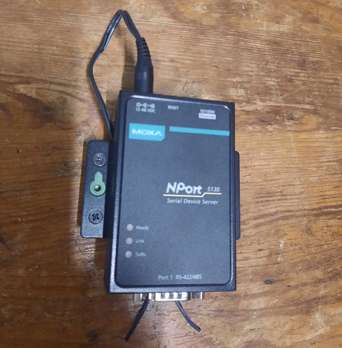 Moxa nPort 5130 rs-422 / 485 LAN