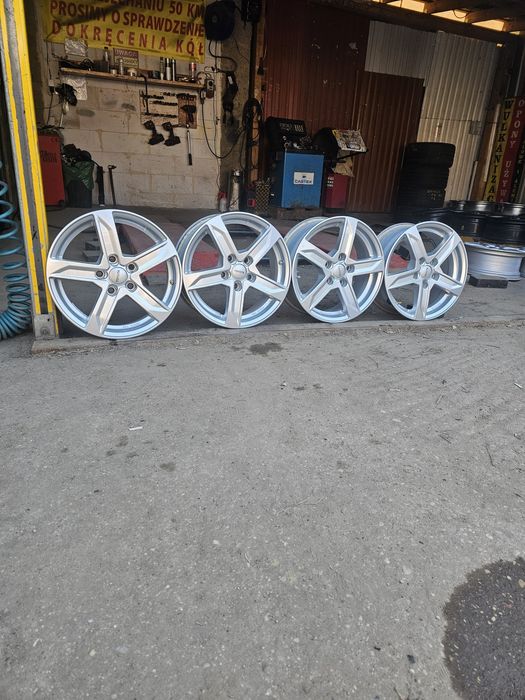 Felgi Aluminiowe Toyota Auris-Awensis-R16 5x114.3 ET39-6.5J + Czujniki
