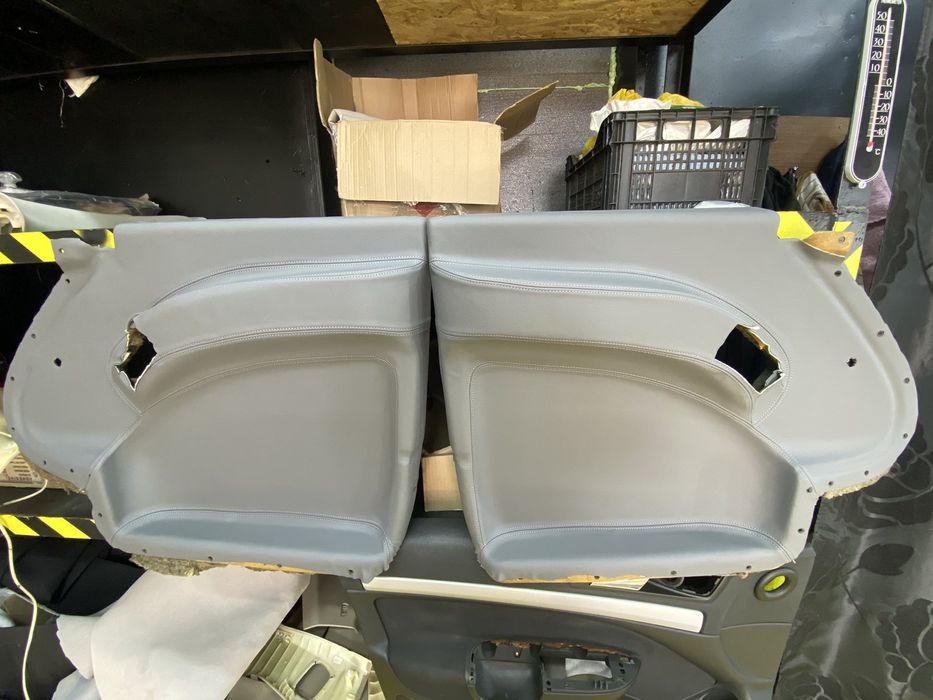 Комплект для перетяжки дверних карт.Віто 638