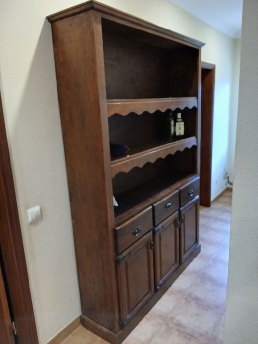 Movel rustico ( Aparador / Louceiro)