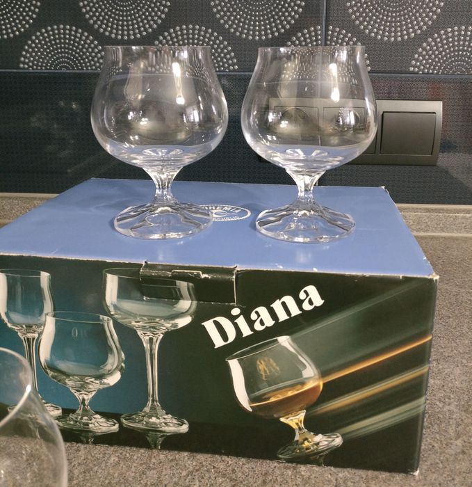 Продам бокалы для коньяка, бренди.