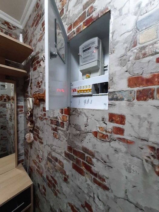 2к квартира з ремонтом. Цегляний будинок. 3-й пов. Вул. Макіївська, 2