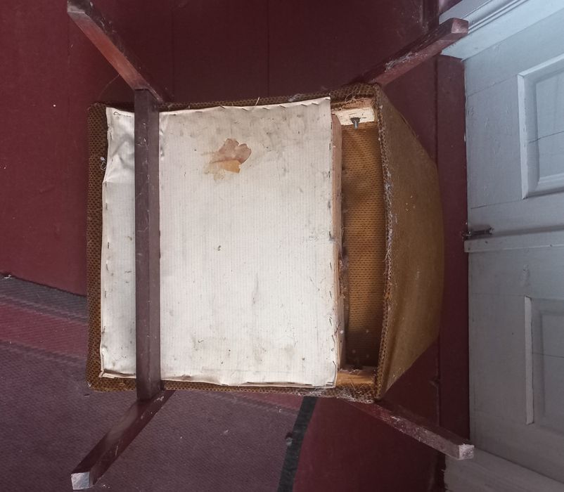 Крісла під реставрацію