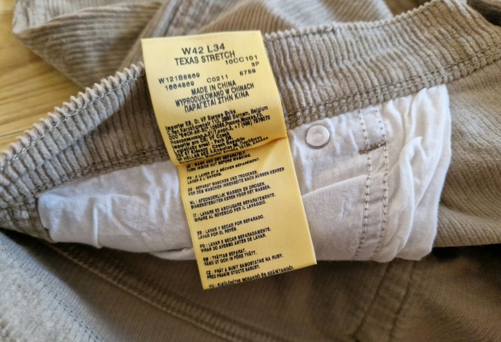 Джинси/Штани вильветові чоловічі Wrangler W42 L34 TEXAS Original