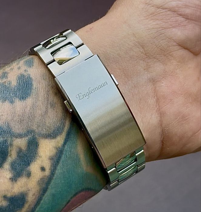 Englemaan Enterprise Sinn 104 homage