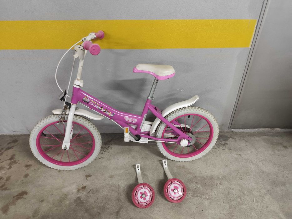 Bicicleta menina
