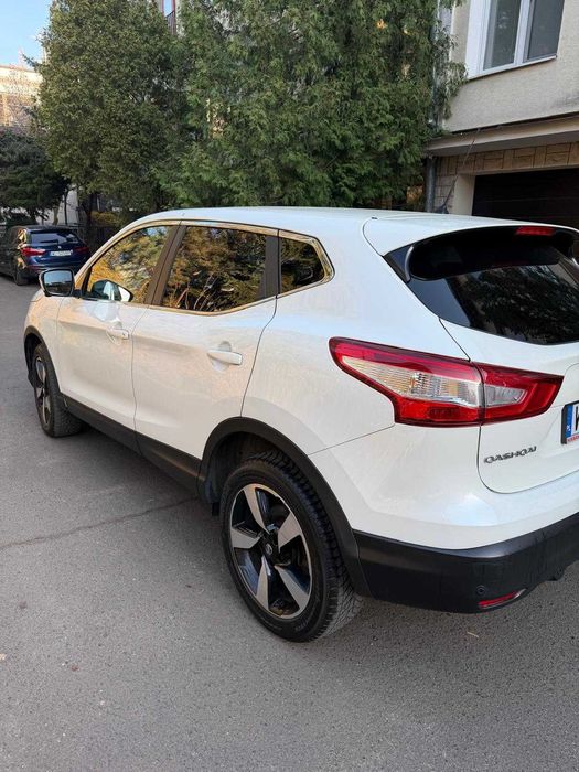 Samochód Nissan Qashqai