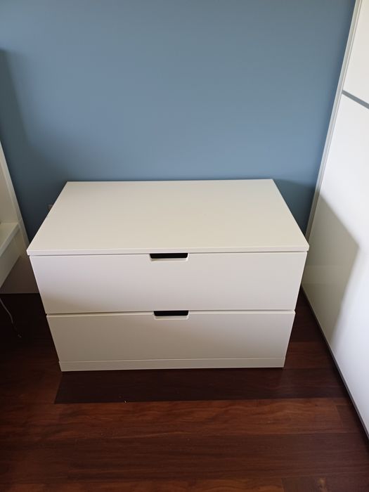 Cómoda Nordli Branca ikea com 2 gavetas  80 x 54