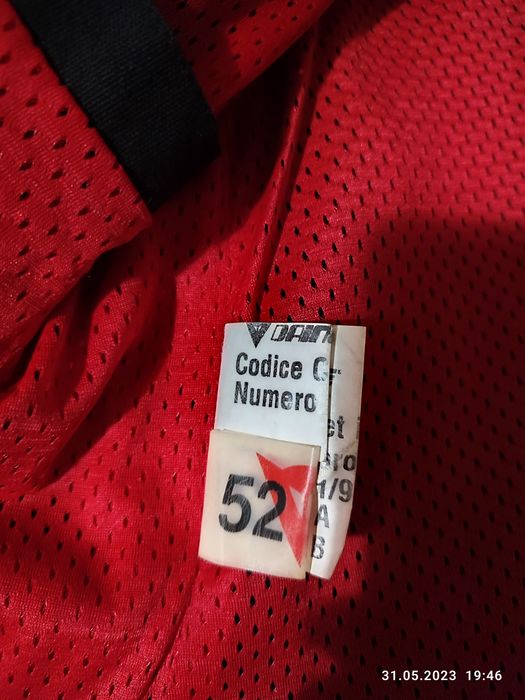 Кожаный костюм для мотоцикла 52р.