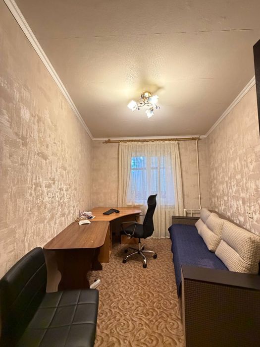 Продаж 4-кімнатної квартири на Гірницькому, буд. 19