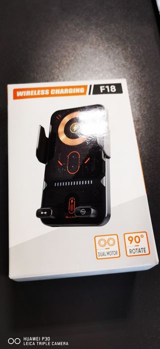 Bezprzewodowa ladowarka samochodowa hit