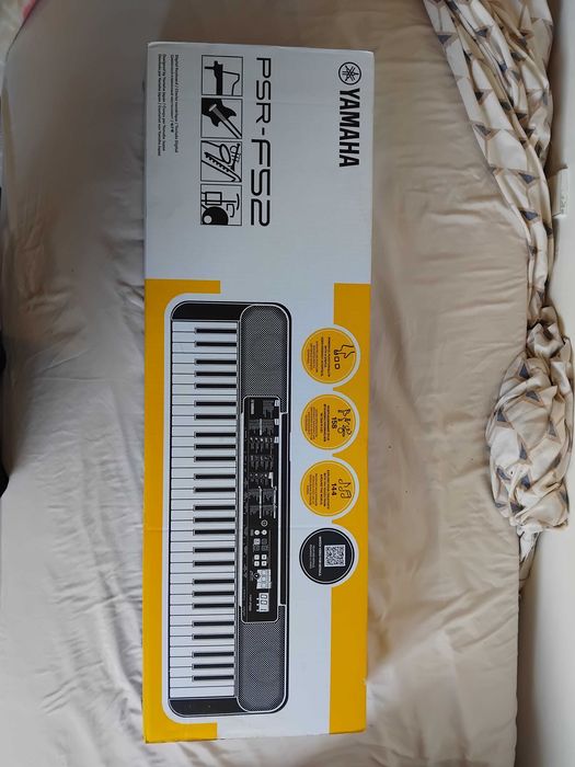 Piano teclado YAMAHA PSR-F52