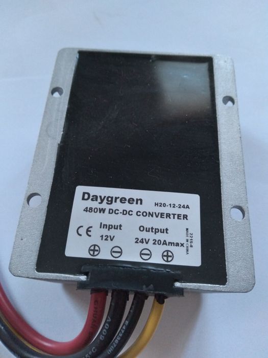 Перетворювач напруги