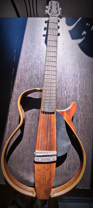 Yamaha SLG200S Silent (2025, com garantia)