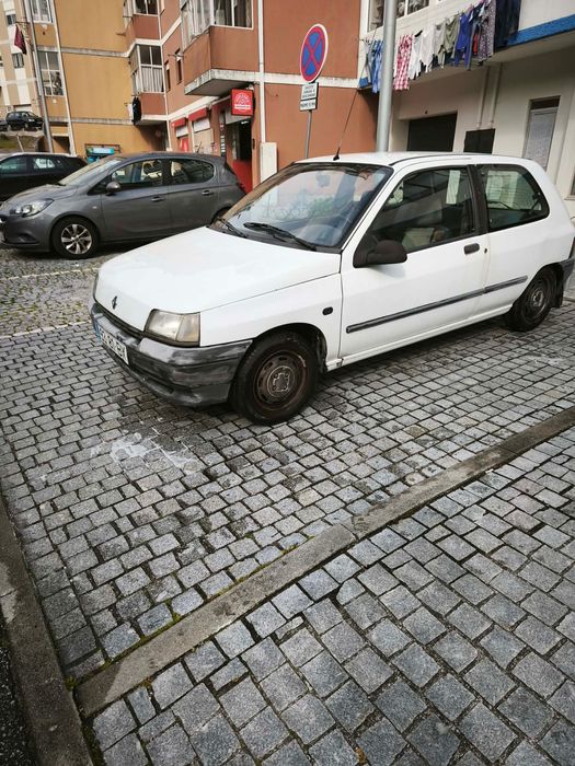 Renault Clio I 1.2 gasolina