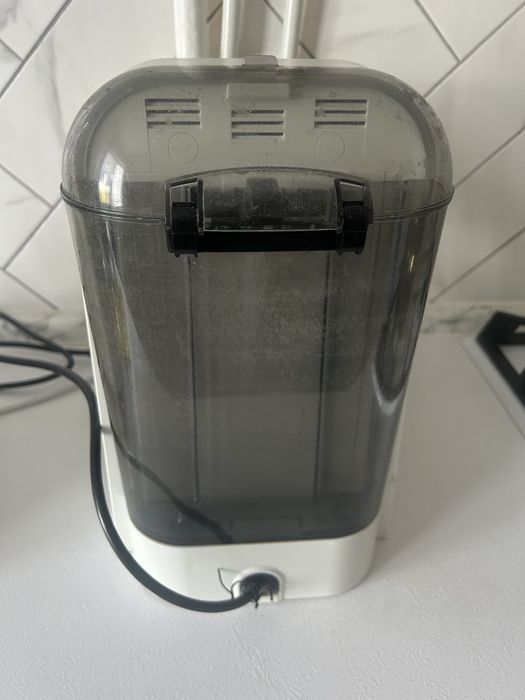 Рожкова кавоварка еспресо DeLonghi EC 251 W