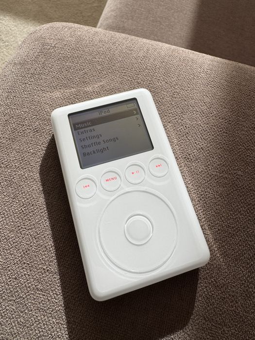 Apple iPod 3gen 20gb (Original 2003)
