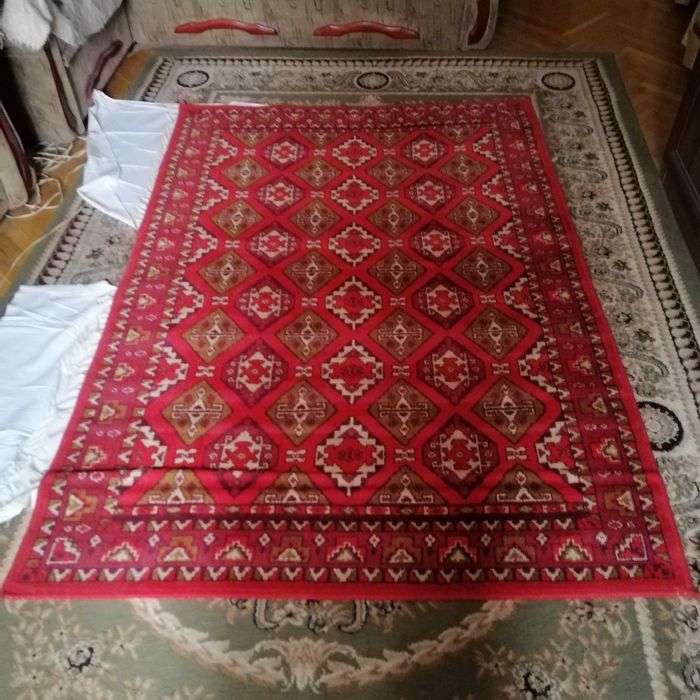 Ковер шерстяной 2х3. 2 Ковра шерстяных 1.5х2. Каждый по 1000