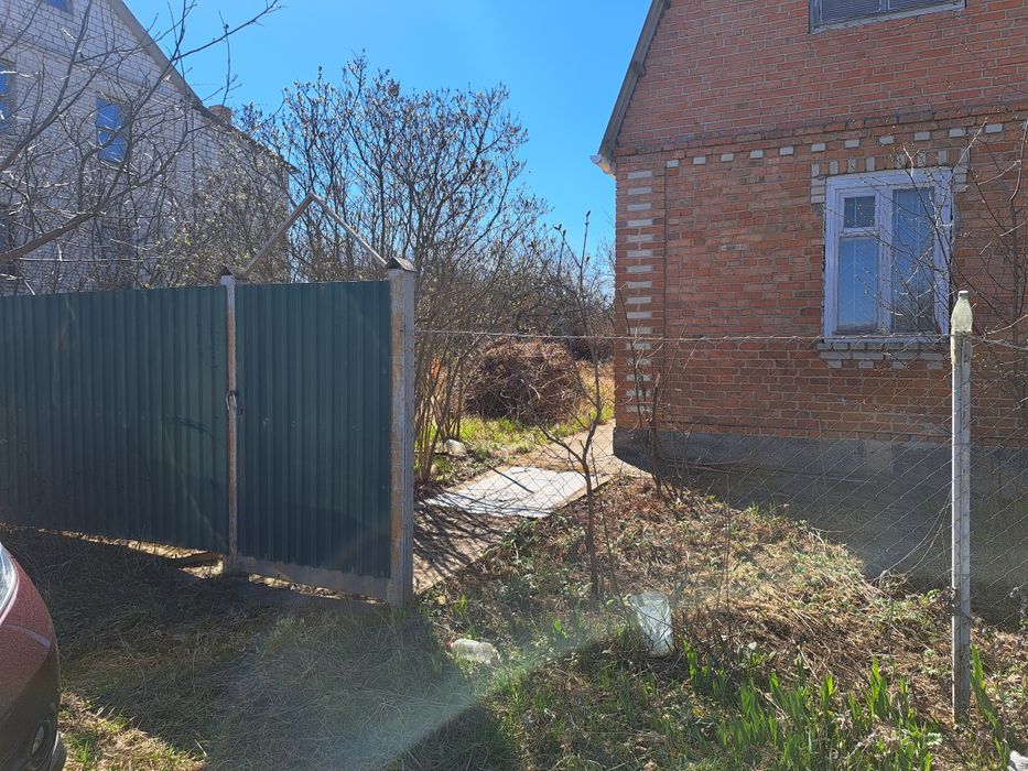 Продам дачний будинок в СТ Лука Мелешківська