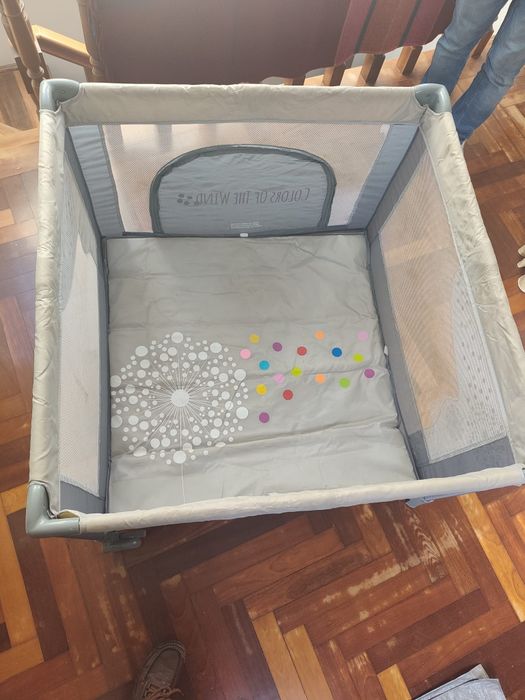 Parque para bebé da Asalvo dente de leão