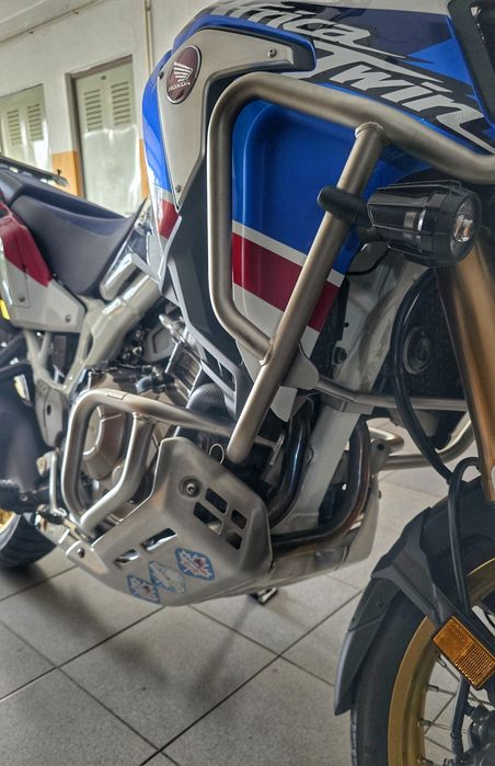 Honda CRF1000L África twin Adventure Sports Tricolor Dez 2019