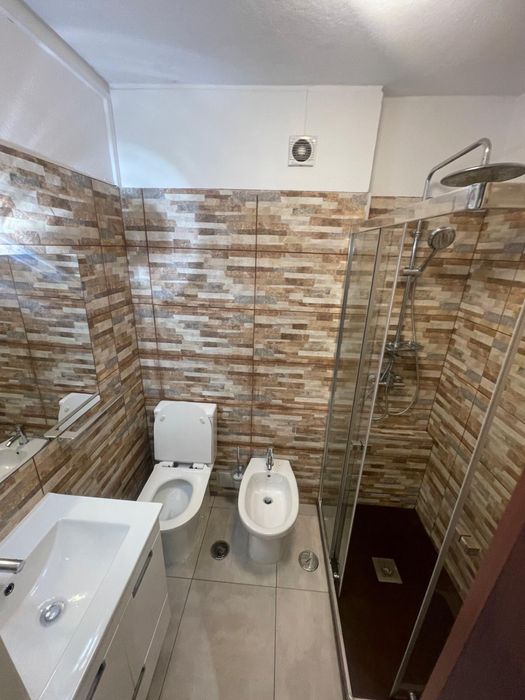 Quarto para Casal ou Solteiro | Mobilado em Odivelas | Perto do Metro | Despesas Incluídas
