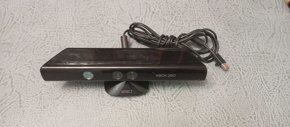 Срочно! Игровая приставка Xbox 360 S CONSOLE