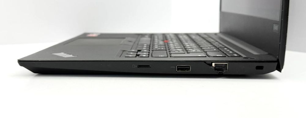 Ноутбук Lenovo ThinkPad E495 14" AMD Ryzen 5 3.3 GHz 8G ID19254